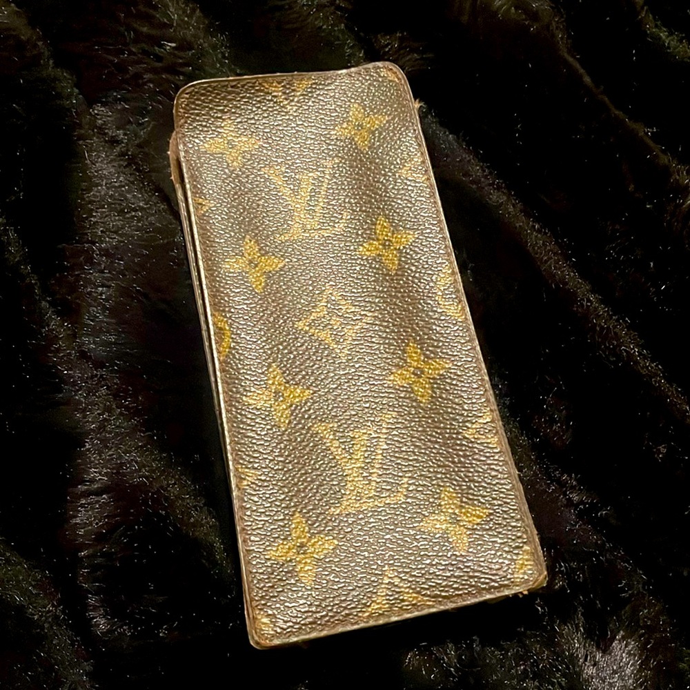 eye glass holder, Louis Vuitton used